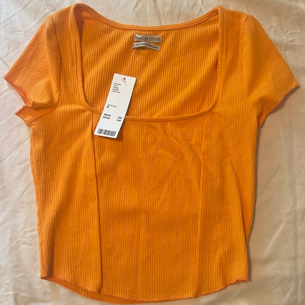 New urban outfitters crop tee